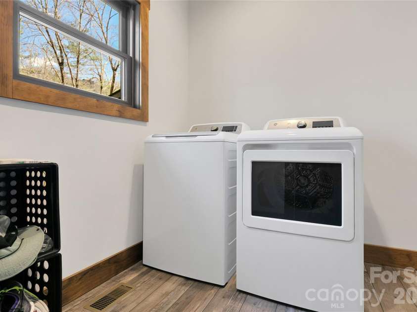 70 Unvdatlvi Court, Brevard, NC 28712.  MLS# CAR4358667, YatesRealty ID 26469. Laundry room-Main Level