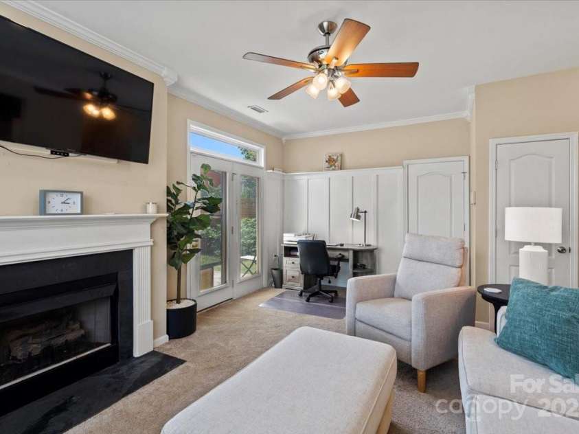 18812 Ramsey Cove Drive, Cornelius, NC 28031.  MLS# CAR4312408, YatesRealty ID 2647. 