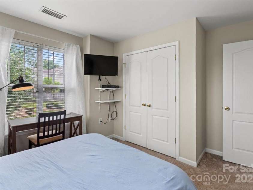 18812 Ramsey Cove Drive, Cornelius, NC 28031.  MLS# CAR4312408, YatesRealty ID 2647. 