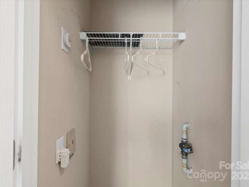 18812 Ramsey Cove Drive, Cornelius, NC 28031.  MLS# CAR4312408, YatesRealty ID 2647. 