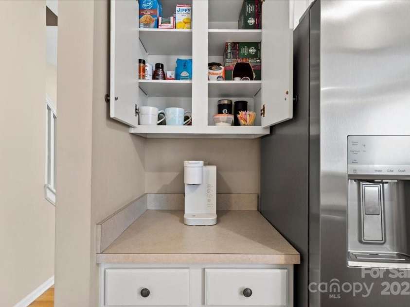 18812 Ramsey Cove Drive, Cornelius, NC 28031.  MLS# CAR4312408, YatesRealty ID 2647. 