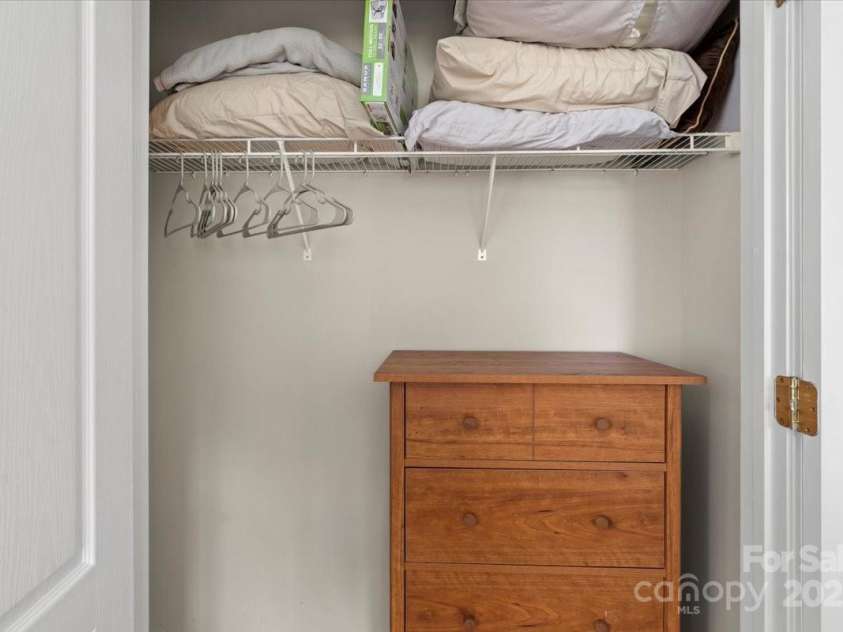 18812 Ramsey Cove Drive, Cornelius, NC 28031.  MLS# CAR4312408, YatesRealty ID 2647. 