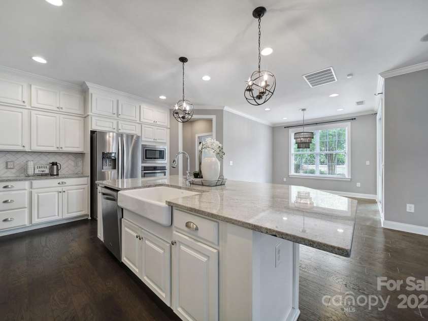 295 Helton Lane, Fort Mill, SC 29708.  MLS# CAR4259781, YatesRealty ID 26470. 