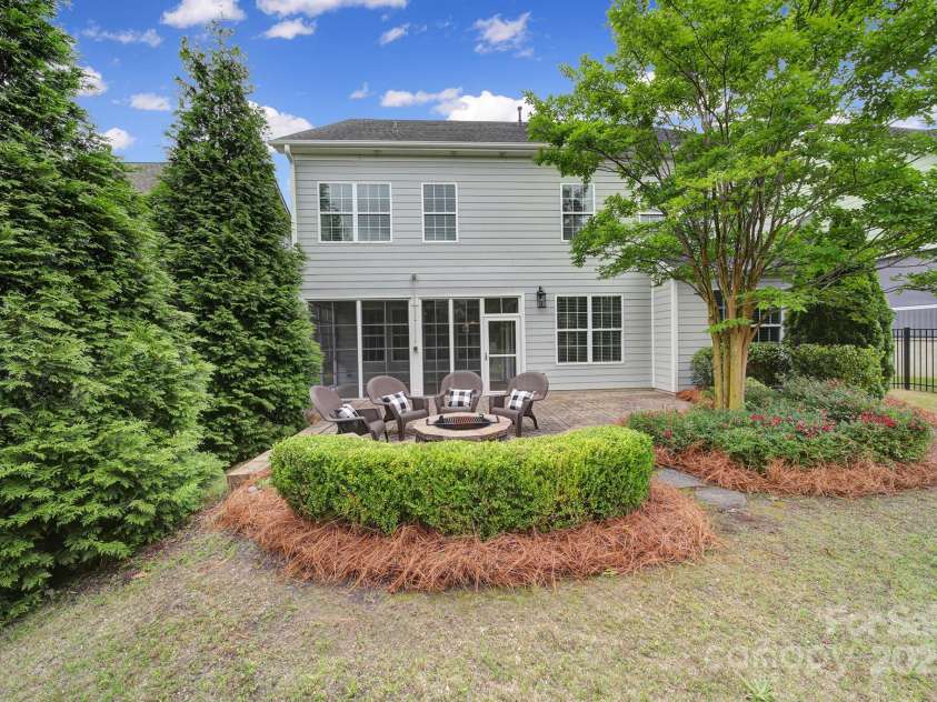 295 Helton Lane, Fort Mill, SC 29708.  MLS# CAR4259781, YatesRealty ID 26470. 