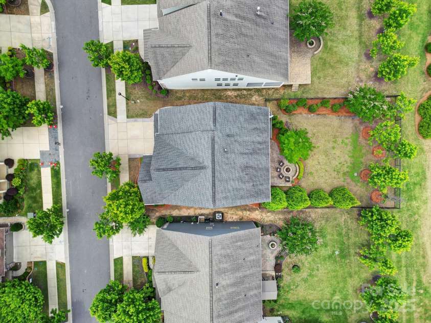 295 Helton Lane, Fort Mill, SC 29708.  MLS# CAR4259781, YatesRealty ID 26470. 