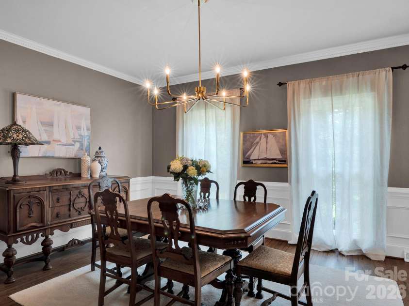 708 Barington Place, Matthews, NC 28105.  MLS# CAR4385055, YatesRealty ID 26470. 