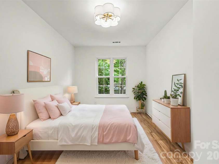 8129 Park Vista Circle, Charlotte, NC 28226.  MLS# CAR4384890, YatesRealty ID 26471. Bedroom 3 *Virtually Staged*