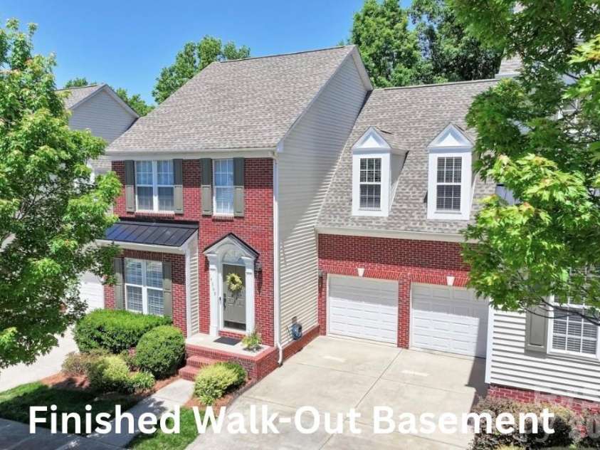 14509 Greenpoint Lane, Huntersville, NC 28078.  MLS# CAR4380000, YatesRealty ID 26472. 