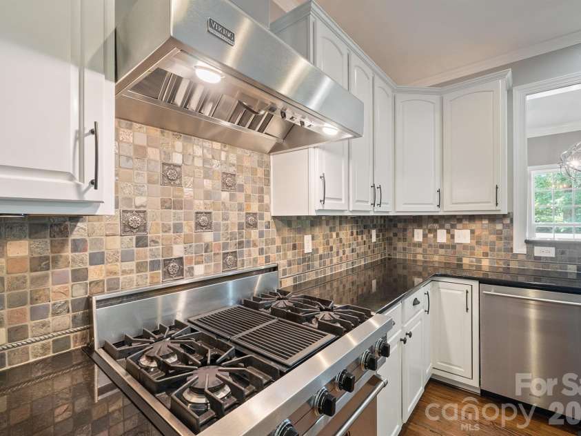 14509 Greenpoint Lane, Huntersville, NC 28078.  MLS# CAR4380000, YatesRealty ID 26472. 