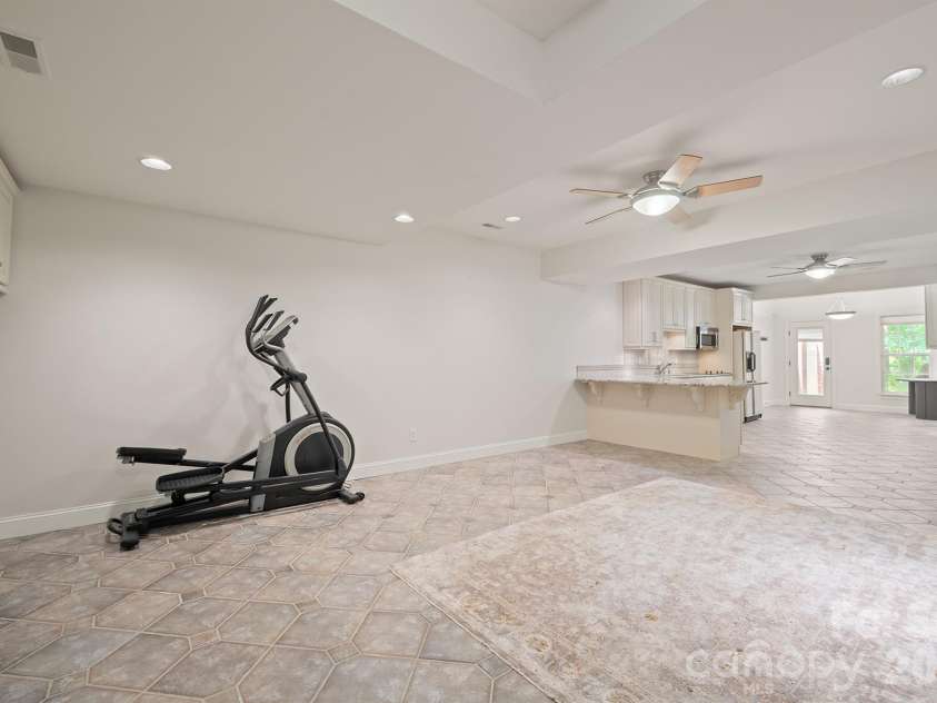14509 Greenpoint Lane, Huntersville, NC 28078.  MLS# CAR4380000, YatesRealty ID 26472. Basement