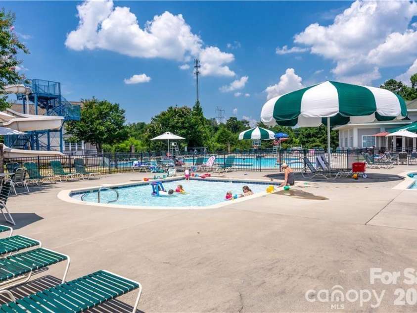 14509 Greenpoint Lane, Huntersville, NC 28078.  MLS# CAR4380000, YatesRealty ID 26472. Multiple pools