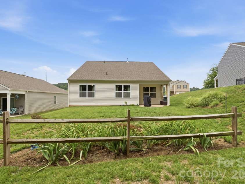 3938 Village Boulevard, Conover, NC 28613.  MLS# CAR4410471, YatesRealty ID 26473. 