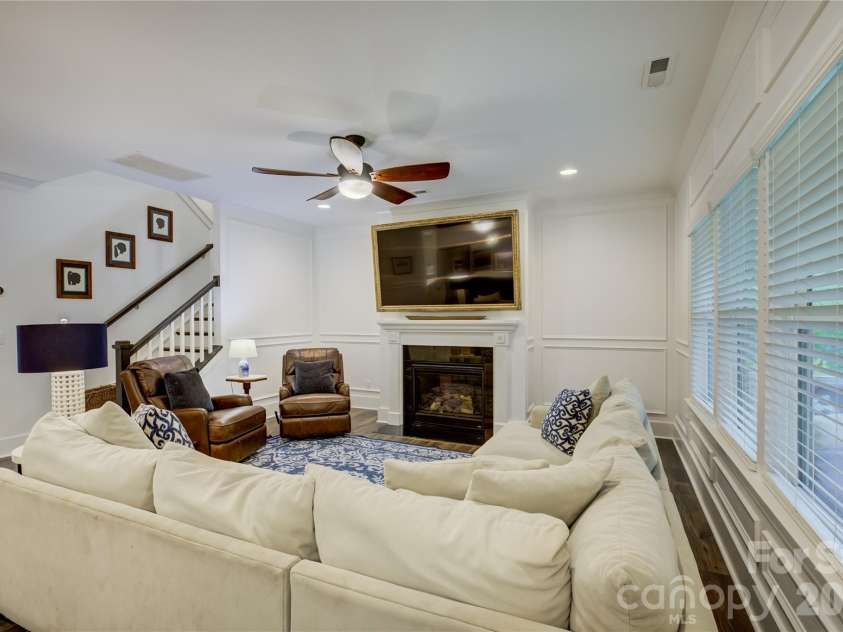 418 Crisfield Court, York, SC 29745.  MLS# CAR4384609, YatesRealty ID 26474. 