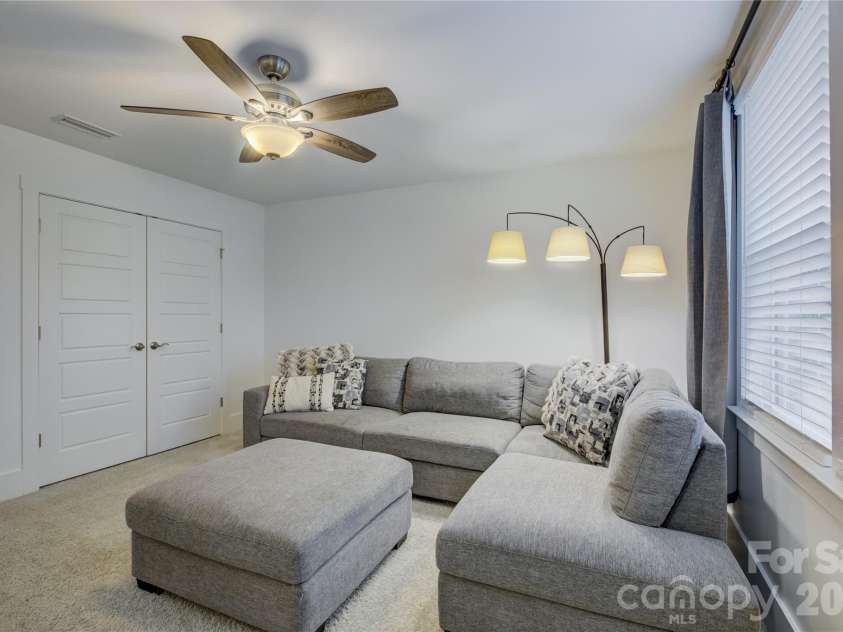 418 Crisfield Court, York, SC 29745.  MLS# CAR4384609, YatesRealty ID 26474. 
