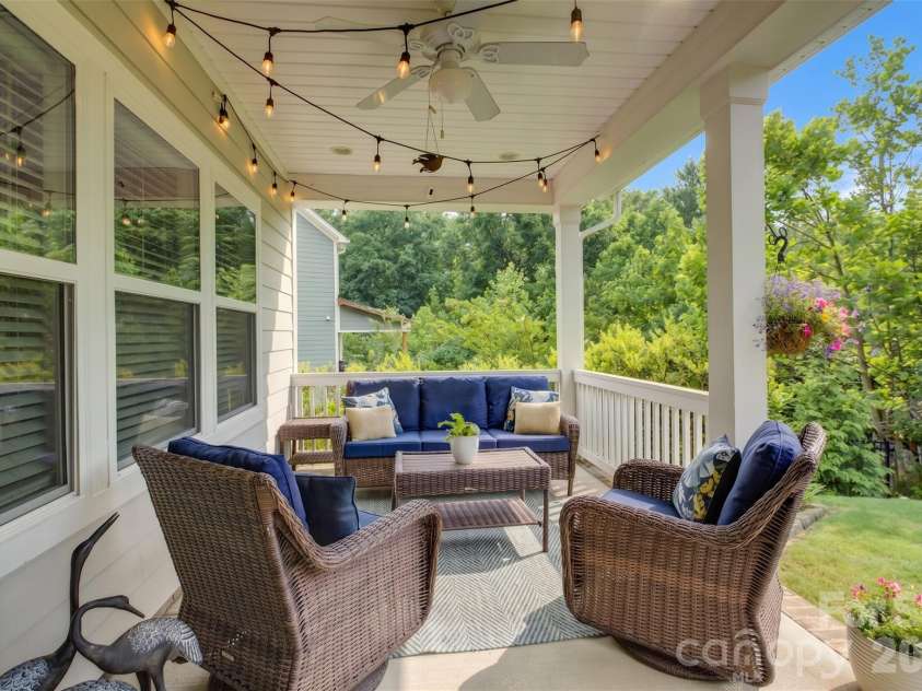 418 Crisfield Court, York, SC 29745.  MLS# CAR4384609, YatesRealty ID 26474. 