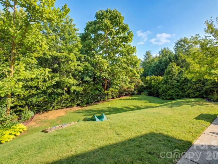 418 Crisfield Court, York, SC 29745.  MLS# CAR4384609, YatesRealty ID 26474. 