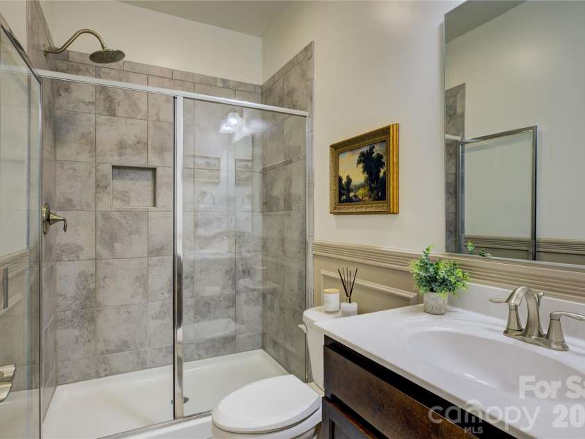 418 Crisfield Court, York, SC 29745.  MLS# CAR4384609, YatesRealty ID 26474. Full bath on the main