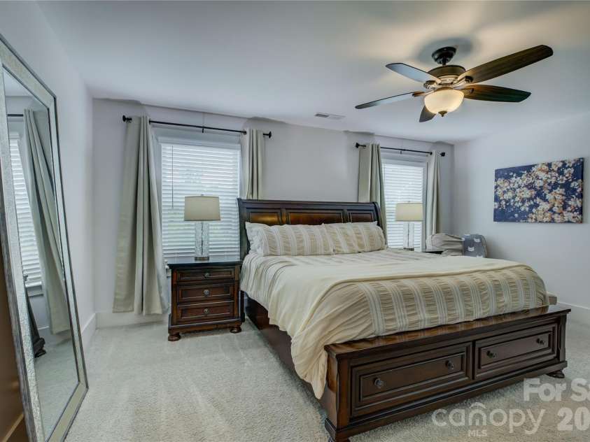 418 Crisfield Court, York, SC 29745.  MLS# CAR4384609, YatesRealty ID 26474. Primary suite