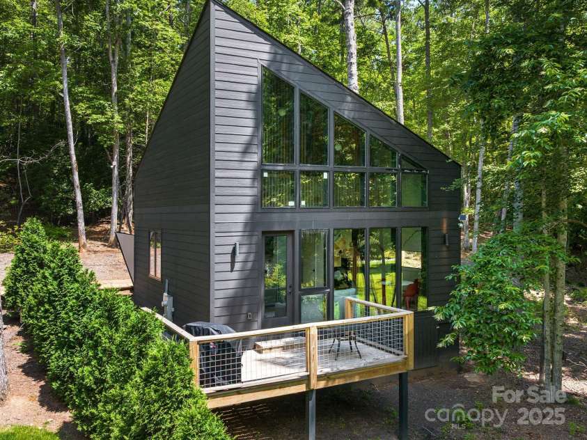 30 Concept Drive, Pisgah Forest, NC 28768.  MLS# CAR4280234, YatesRealty ID 26475. 