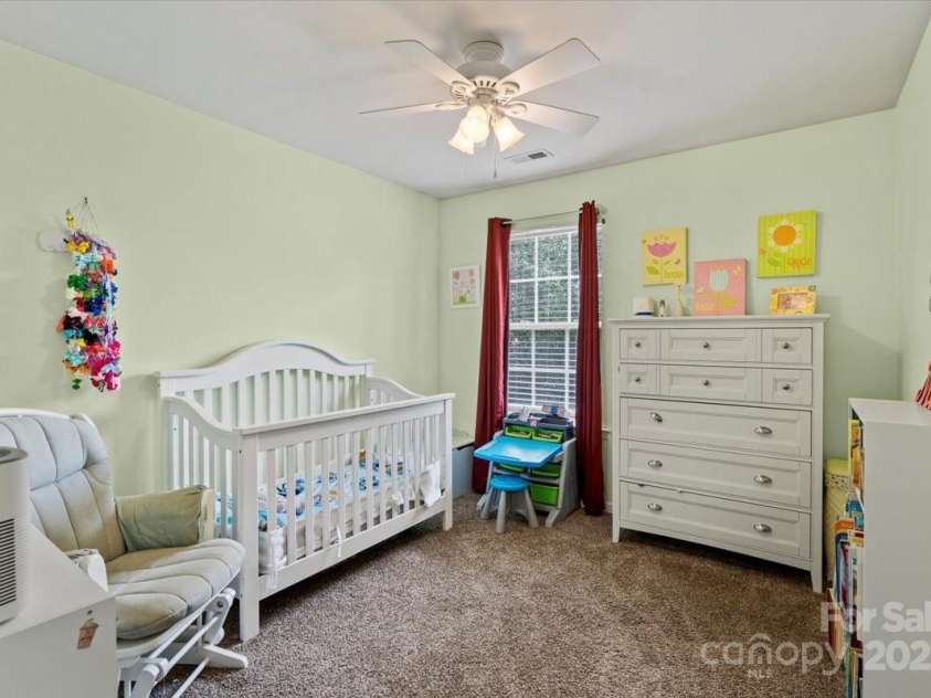 9406 Shepparton Drive, Huntersville, NC 28078.  MLS# CAR4281987, YatesRealty ID 26476. 