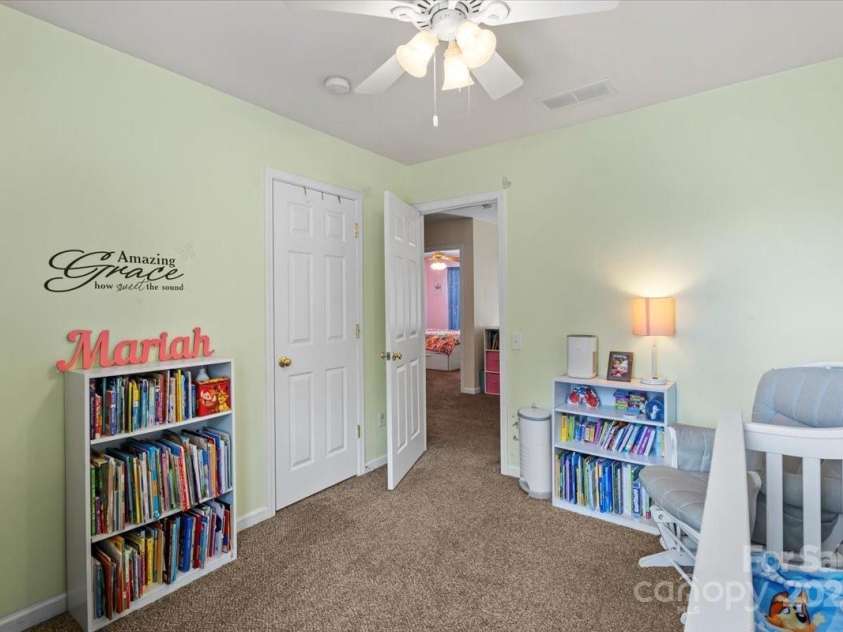9406 Shepparton Drive, Huntersville, NC 28078.  MLS# CAR4281987, YatesRealty ID 26476. 
