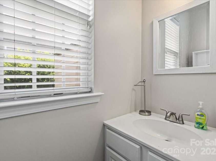 9406 Shepparton Drive, Huntersville, NC 28078.  MLS# CAR4281987, YatesRealty ID 26476. 