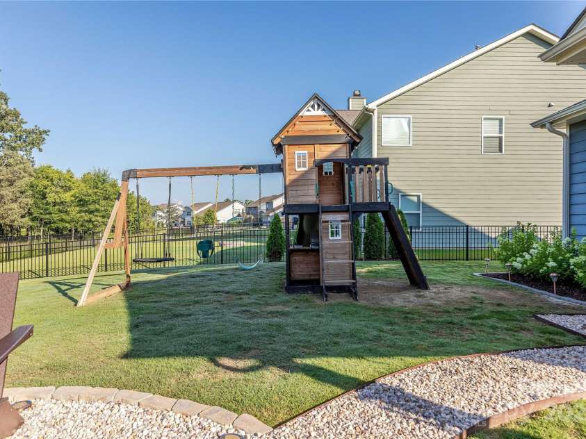 4113 Bent Green Lane, Monroe, NC 28112.  MLS# CAR4271711, YatesRealty ID 26477. 