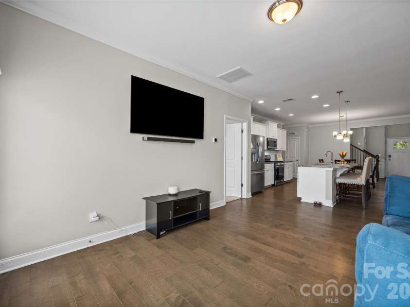 979 Pennington Drive, Lancaster, SC 29720.  MLS# CAR4376411, YatesRealty ID 26477. 