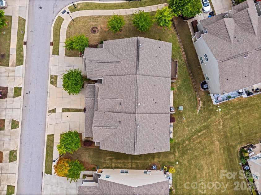 979 Pennington Drive, Lancaster, SC 29720.  MLS# CAR4376411, YatesRealty ID 26477. 