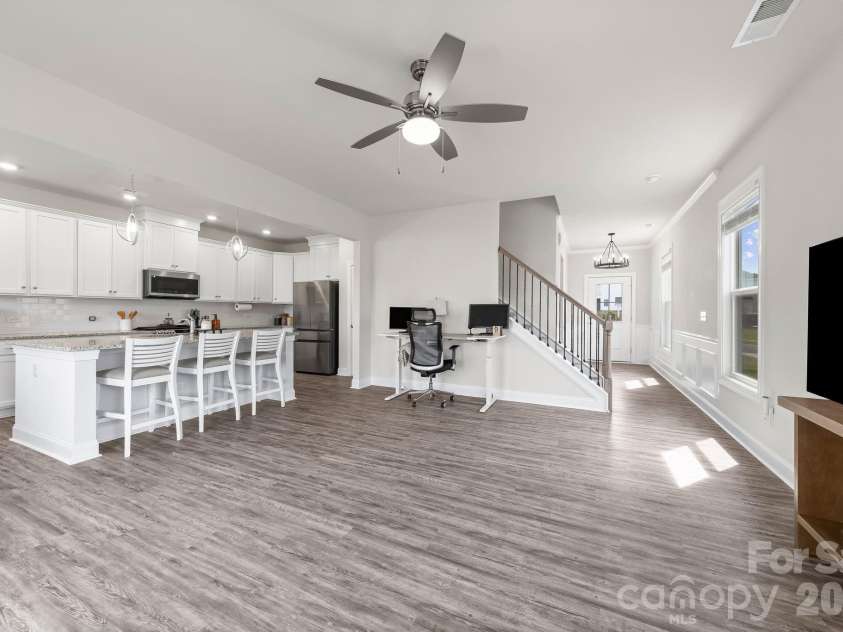411 Hickory View Drive, Rock Hill, SC 29732.  MLS# CAR4376381, YatesRealty ID 26478. 
