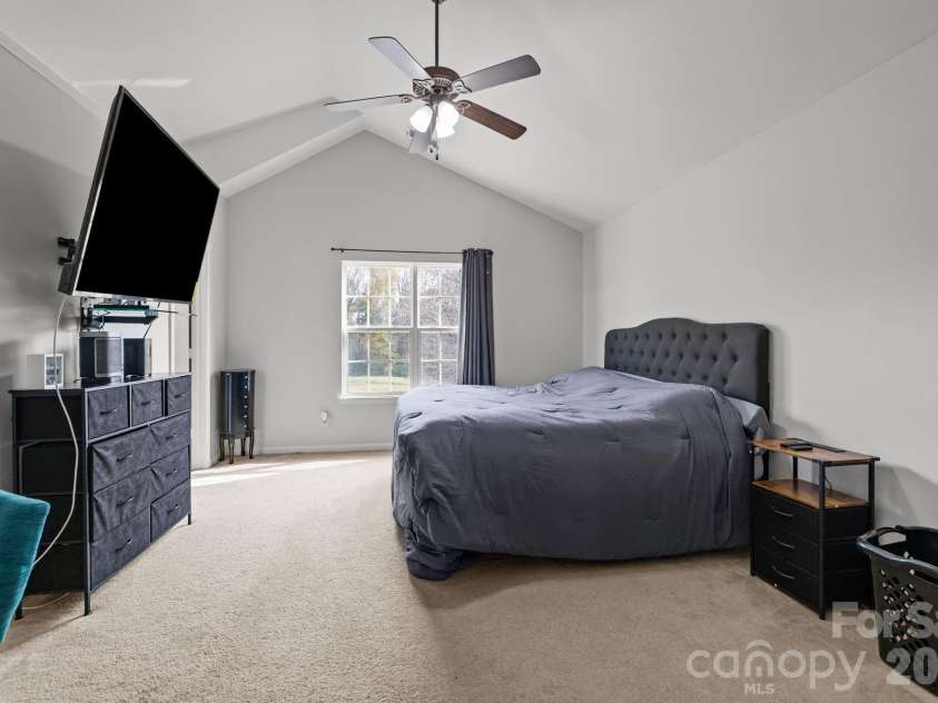6924 Haines Mill Road, Charlotte, NC 28273.  MLS# CAR4325239, YatesRealty ID 2648. 