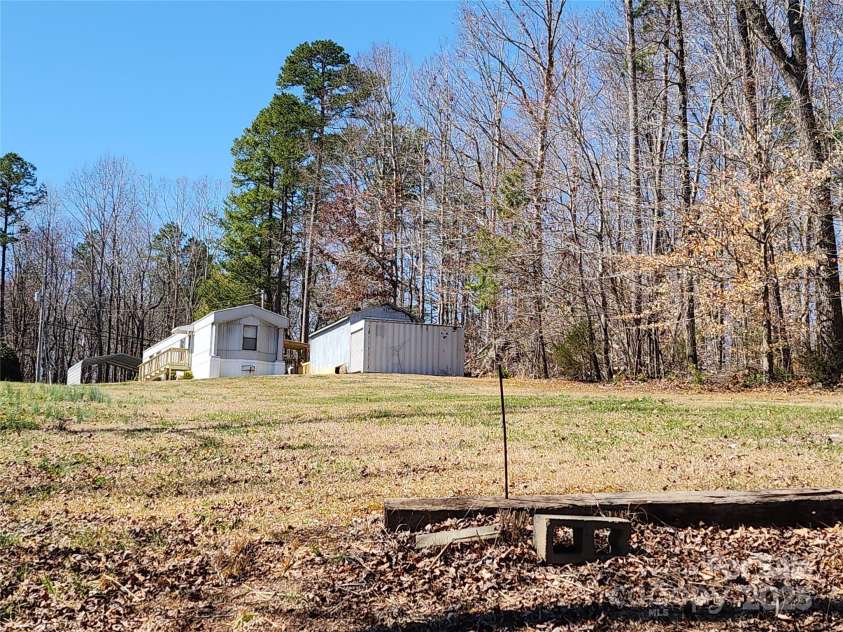 790 Lake Shore Avenue, Lexington, NC 27292.  MLS# CAR4235010, YatesRealty ID 2648. 