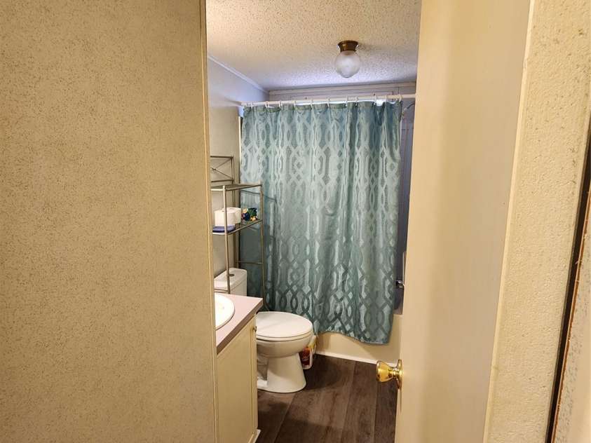 790 Lake Shore Avenue, Lexington, NC 27292.  MLS# CAR4235010, YatesRealty ID 2648. 