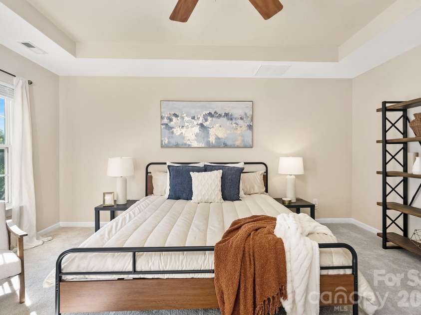 5110 Dragonfly Lane, Charlotte, NC 28277.  MLS# CAR4382717, YatesRealty ID 26480. Master Bedroom