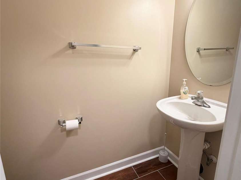9233 Simonton Drive, Charlotte, NC 28269.  MLS# CAR4384205, YatesRealty ID 26481. Half bath