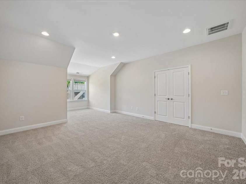 2318 Excalibur Drive, Indian Land, SC 29707.  MLS# CAR4383670, YatesRealty ID 26482. Bonus Room