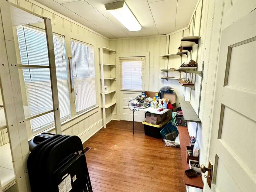 4689 Lakeview Acres Road, Valdese, NC 28690.  MLS# CAR4260635, YatesRealty ID 26482. 
