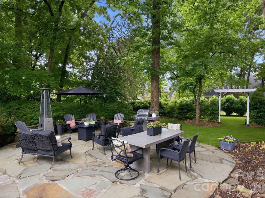 18620 Town Harbour Road, Cornelius, NC 28031.  MLS# CAR4384291, YatesRealty ID 26483. 