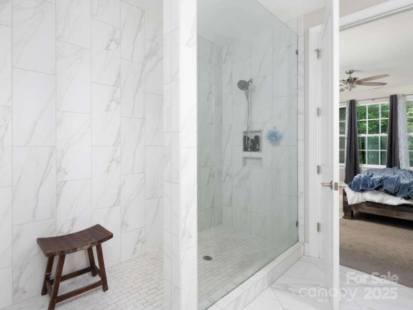 4237 Island Fox Lane, Denver, NC 28037.  MLS# CAR4268988, YatesRealty ID 26483. 