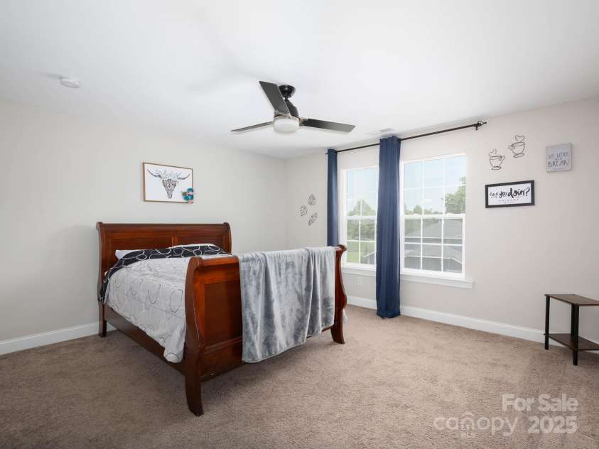 4237 Island Fox Lane, Denver, NC 28037.  MLS# CAR4268988, YatesRealty ID 26483. 