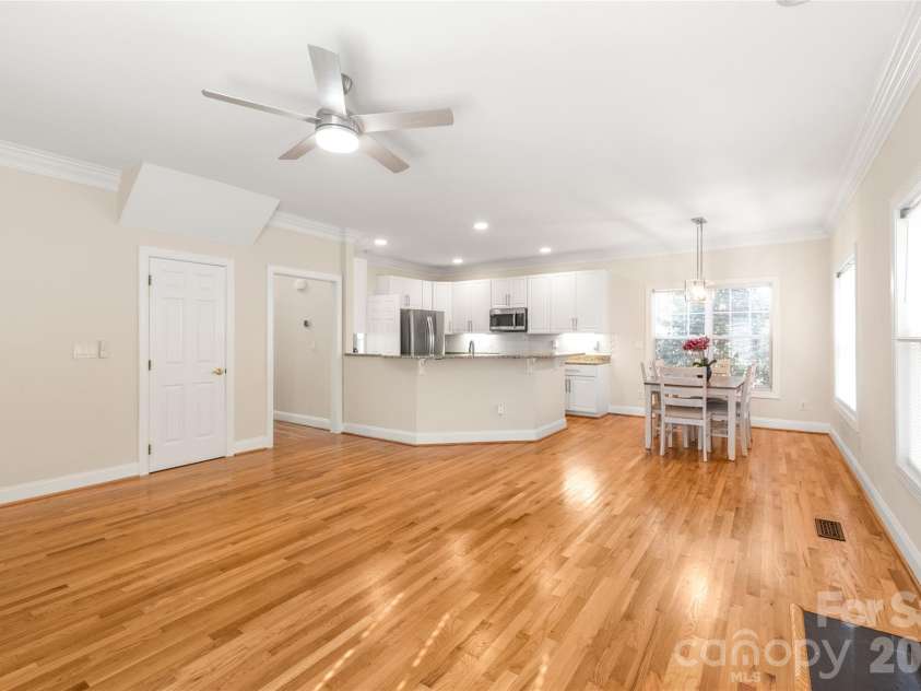 14137 Wild Elm Road, Charlotte, NC 28277.  MLS# CAR4384245, YatesRealty ID 26484. 
