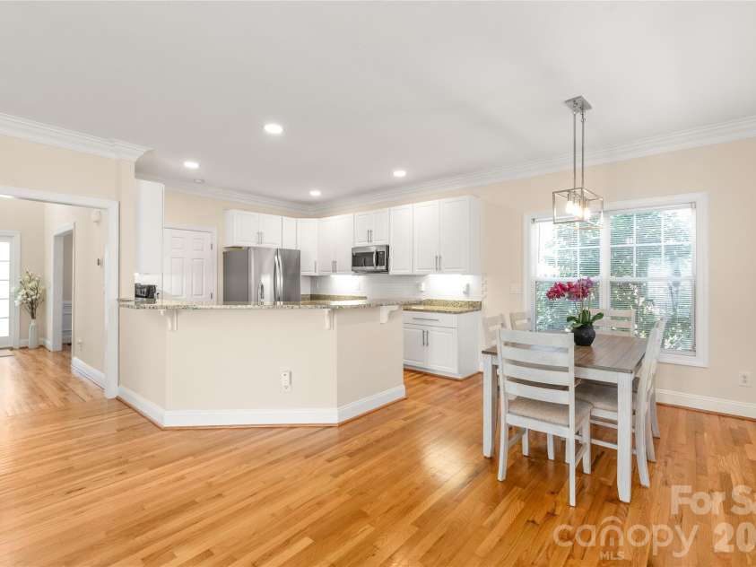 14137 Wild Elm Road, Charlotte, NC 28277.  MLS# CAR4384245, YatesRealty ID 26484. 
