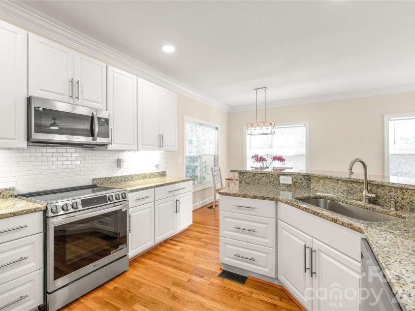14137 Wild Elm Road, Charlotte, NC 28277.  MLS# CAR4384245, YatesRealty ID 26484. 