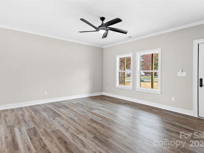 448 Jada Drive, Lexington, NC 27295.  MLS# CAR4274847, YatesRealty ID 26484. 