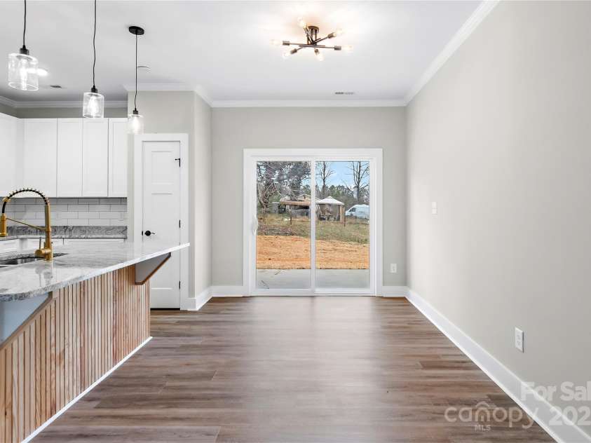 448 Jada Drive, Lexington, NC 27295.  MLS# CAR4274847, YatesRealty ID 26484. 