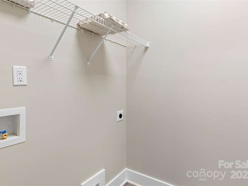 448 Jada Drive, Lexington, NC 27295.  MLS# CAR4274847, YatesRealty ID 26484. 