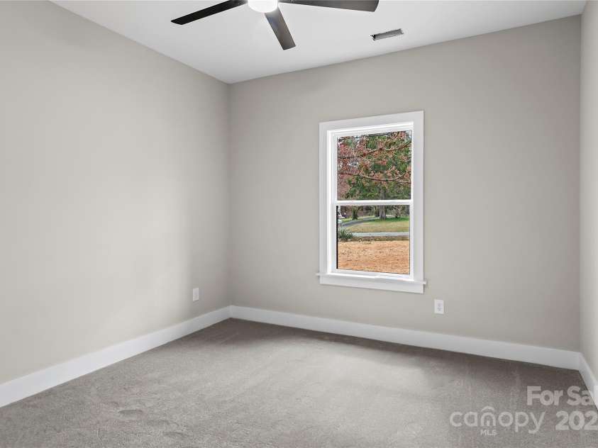 448 Jada Drive, Lexington, NC 27295.  MLS# CAR4274847, YatesRealty ID 26484. 