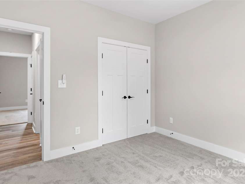 448 Jada Drive, Lexington, NC 27295.  MLS# CAR4274847, YatesRealty ID 26484. 