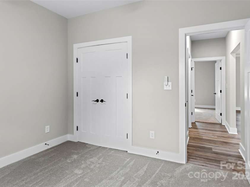 448 Jada Drive, Lexington, NC 27295.  MLS# CAR4274847, YatesRealty ID 26484. 