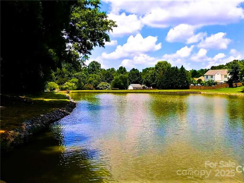 3616 Fair Oaks Place, Concord, NC 28027.  MLS# CAR4275596, YatesRealty ID 26485. 